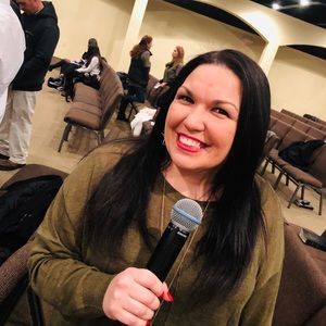 Meet your Posher, Lindsay